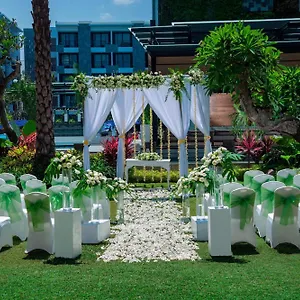 Courtyard By Marriott Bali 5* Seminyak
